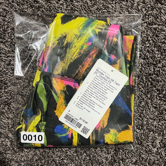 lululemon Wunder train contour fit high-rise tight 25” sz 4 - Picture 5 of 5